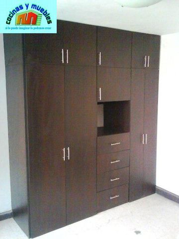 closets minimalista economico llama 42119803 www.cocinasymuebles.com