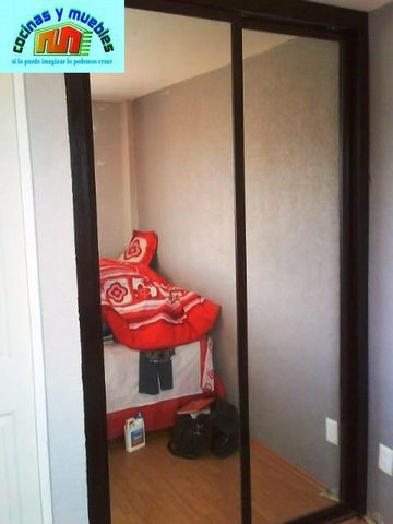 closets economico en melamina llama al 42119803
www.cocinasymuebles.com