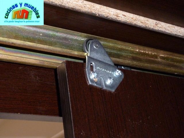 closets minimalista economico llama 42119803 www.cocinasymuebles.com