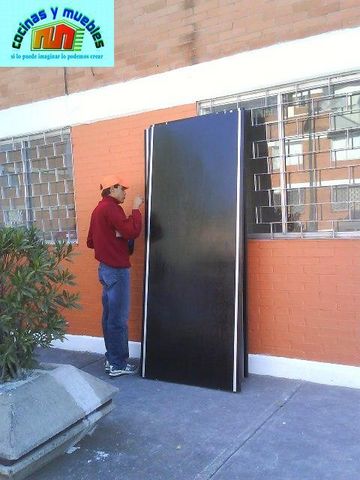 closets economico en melamina llama al 42119803
www.cocinasymuebles.com