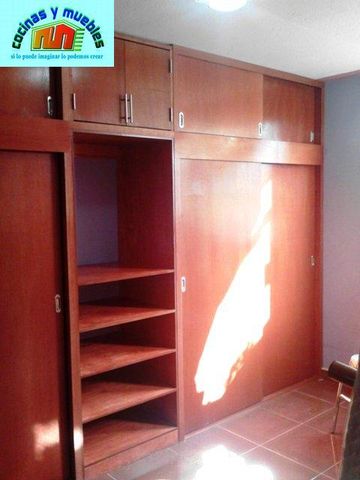 closets economico en melamina llama al 42119803
www.cocinasymuebles.com