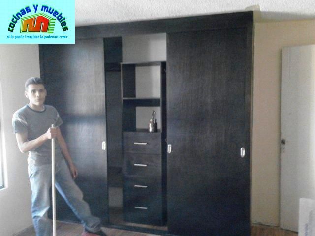 closets economico en melamina llama al 42119803
www.cocinasymuebles.com