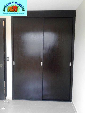 closets economico en melamina llama al 42119803
www.cocinasymuebles.com