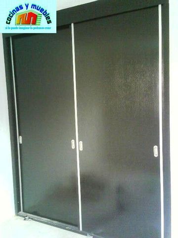 closets economico en melamina llama al 42119803
www.cocinasymuebles.com