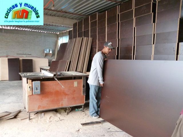 closets minimalista economico llama 42119803 www.cocinasymuebles.com