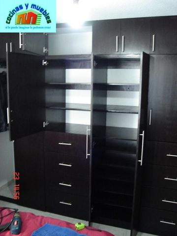 closets minimalista economico llama 42119803 www.cocinasymuebles.com